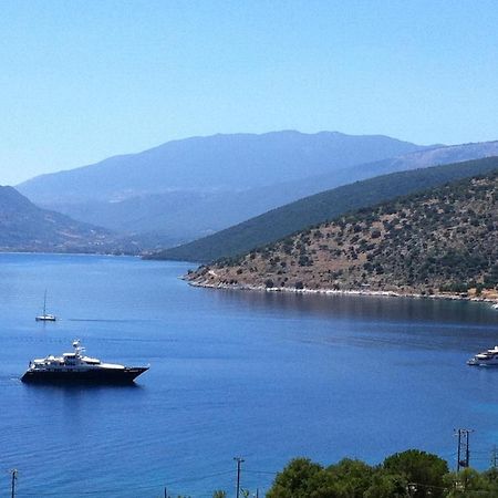 Verde E Mare Agia Efimia Екстериор снимка